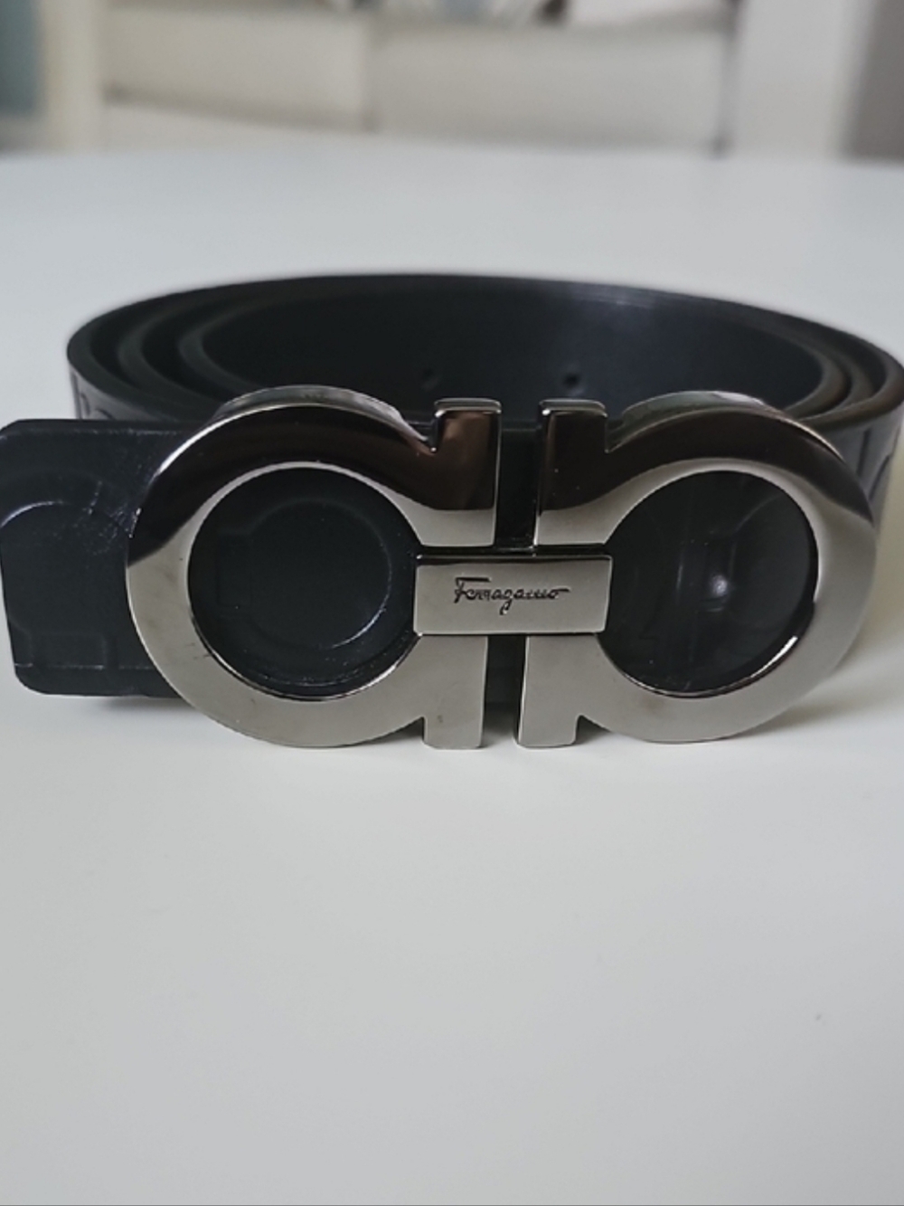 Salvatore Ferragamo Black Leather Belt with Silver Gancini Buckle